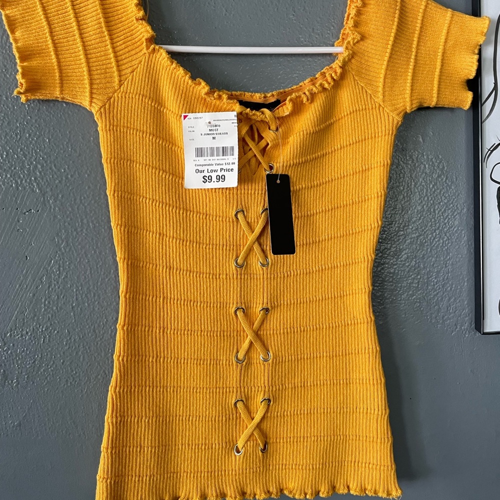 NWT Mustard yellow off the shoulder stretch knit shirt